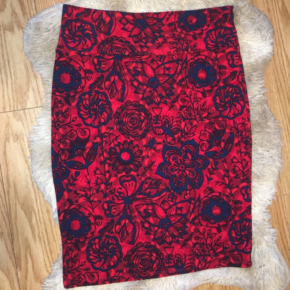 Lularoe skirt